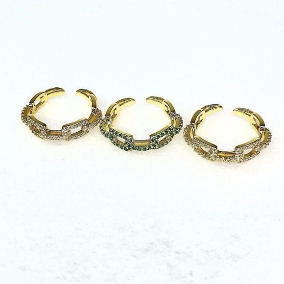 BRAND New 18K Gold Plated Cubic Zirconia 3 Rings Stackable size 7 - Picture 2 of 5